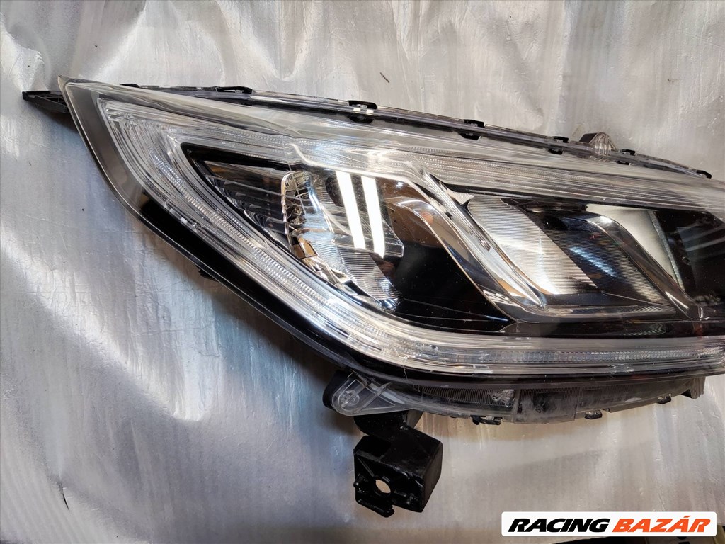 Honda CR-V 2015-2018 jobb fényszóró  33100T1GG71 3. kép
