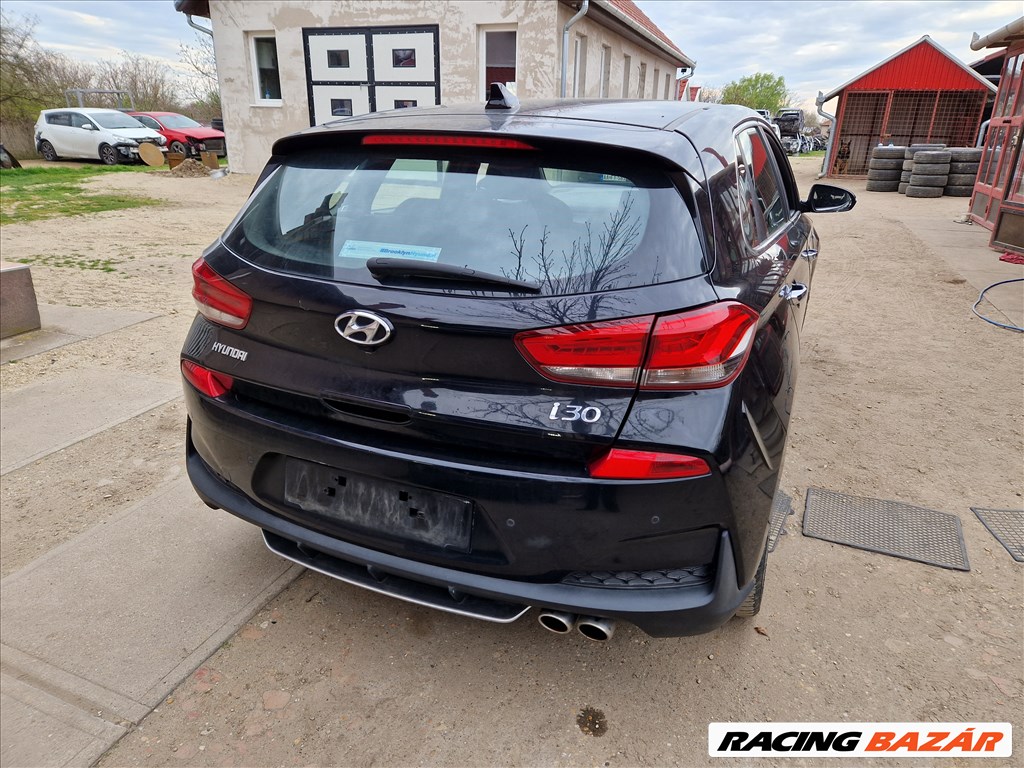 Hyundai i30 (PD) 1.4 T-GDI G4LD bontott alkatrészek, bontás, bontott jármű 5. kép