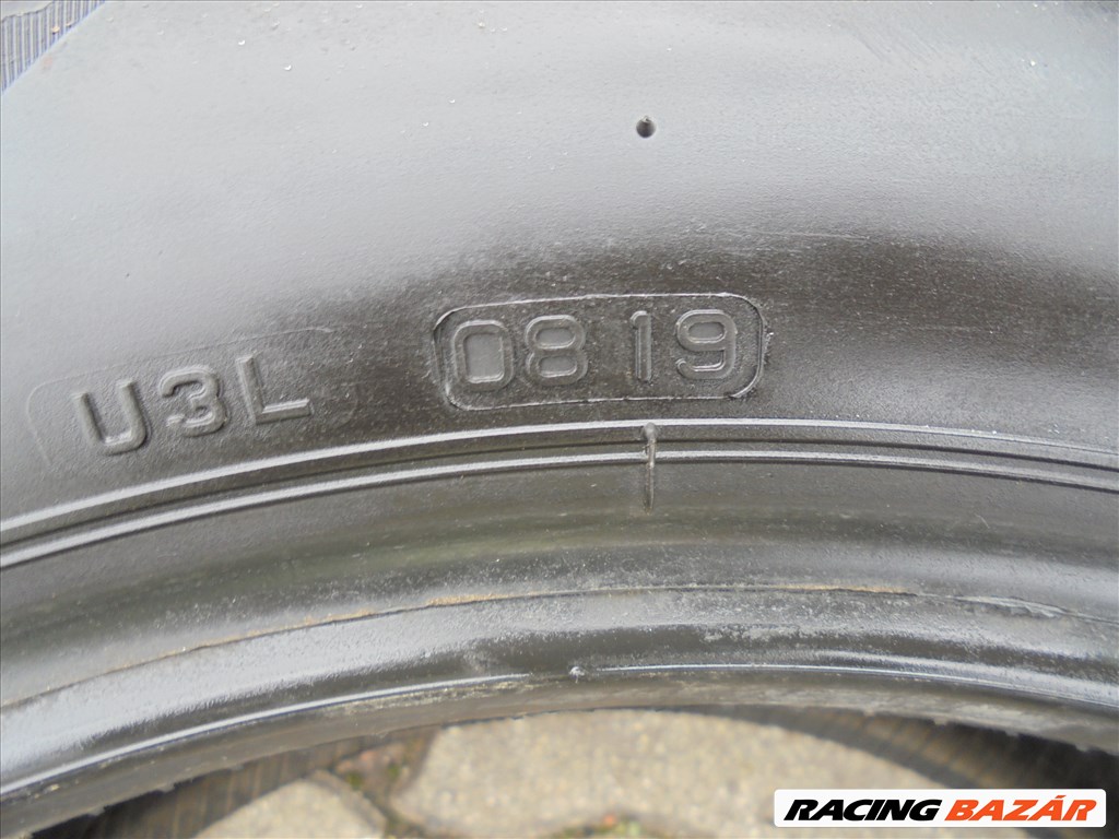 Újszerű 225/55 R 17-es Bridgestone nyári gumi eladó 5. kép