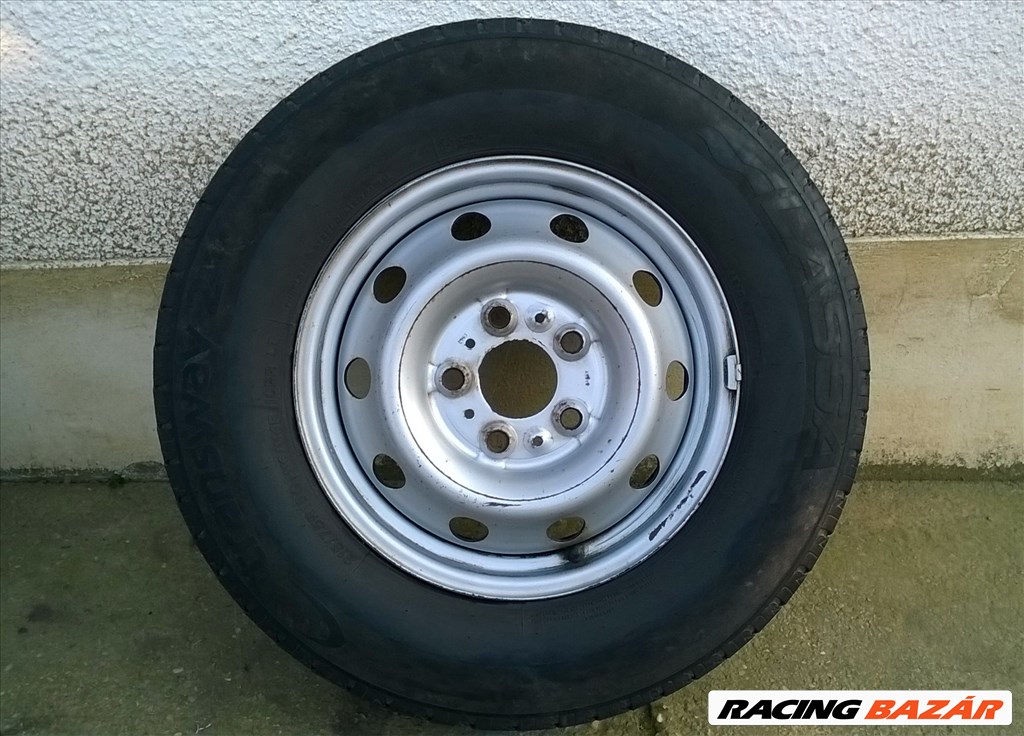 Eladó 4db 16-os 5x130-as Ducato,Jumper,Boxer Lemez felni 215/75R16C gumival 2. kép