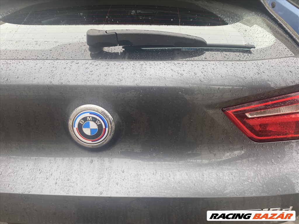 BMW Jubíleumi embléma szett F10, F11, F30, F31, G20, G30 stb modellekhez 5. kép