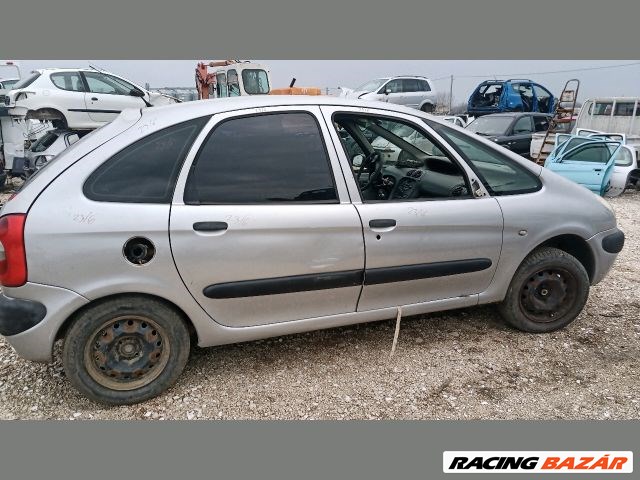 Citroën Xsara Picasso bontott alkatrészei (23/6) 5. kép