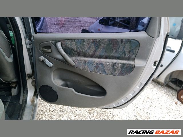 Citroën Xsara Picasso bontott alkatrészei (23/6) 17. kép