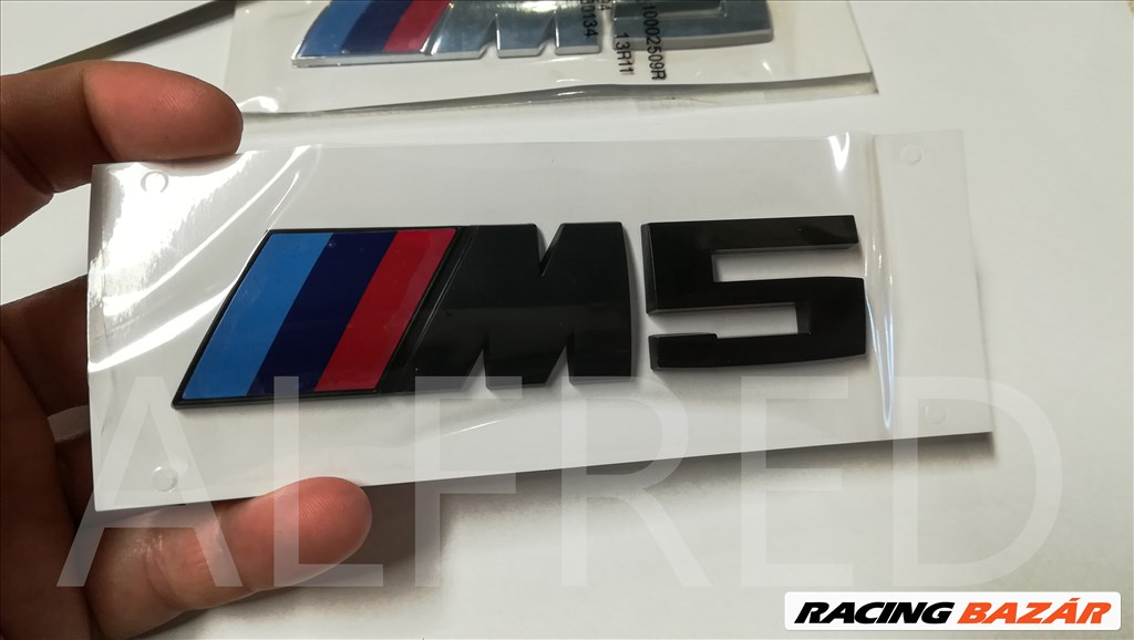 BMW M5 logó króm vagy matt fekete 2. kép