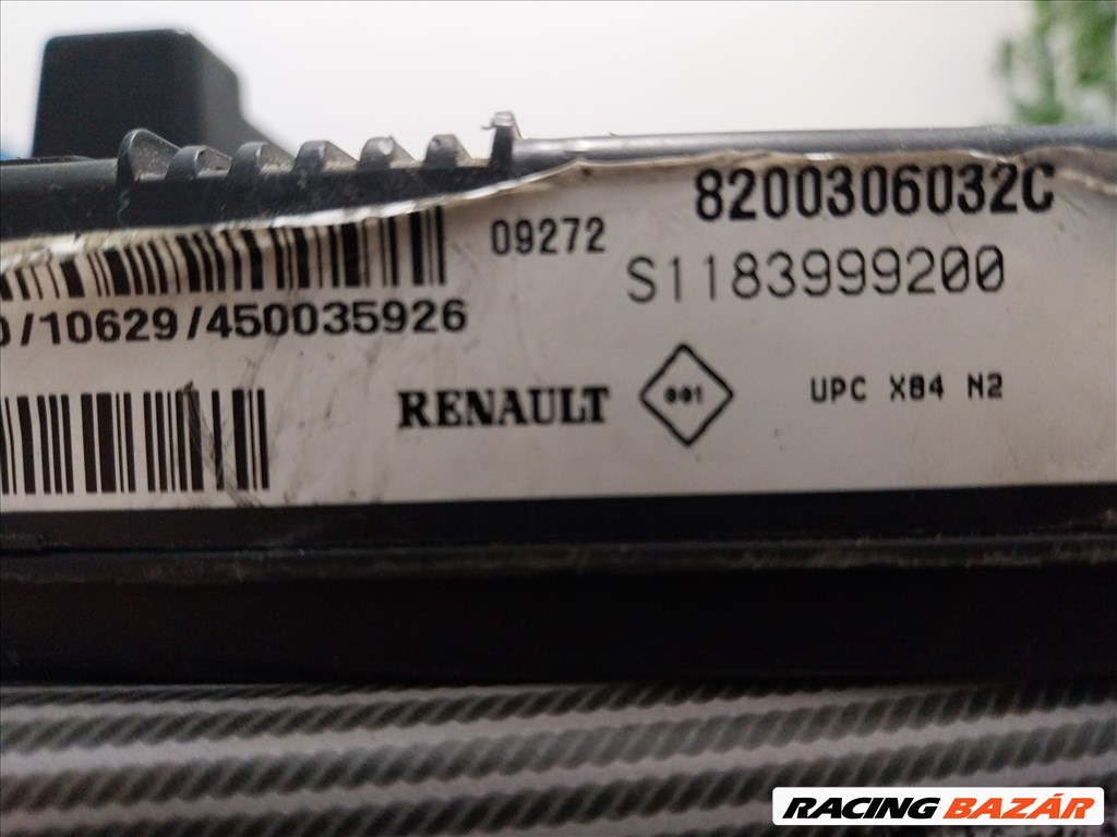 Renault   Mégane 2, Scénic 2. külső biztosíték tartó eladók. 8200306032c 2. kép