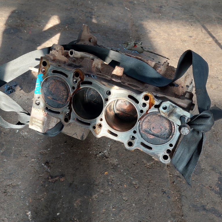 FIAT Panda 03-11 Motor. benzin fűzött blokk hengerfej nélkül 1. kép