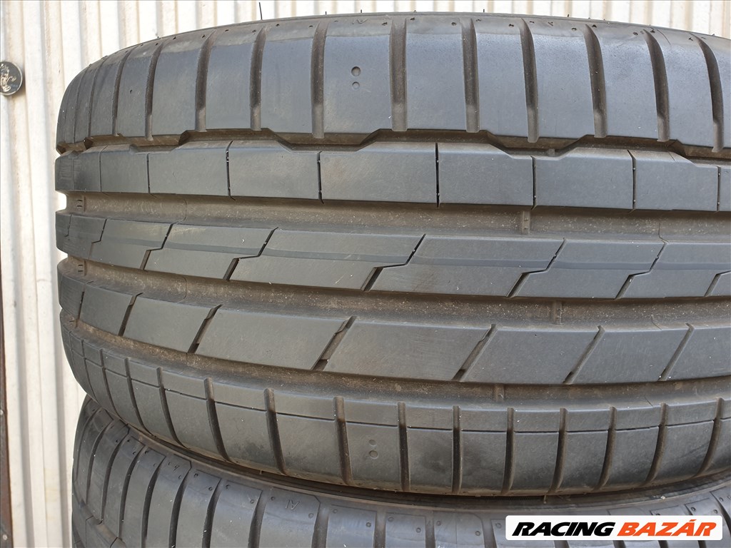  235/40 18 Hankook Ventus S1 Evo3 4. kép