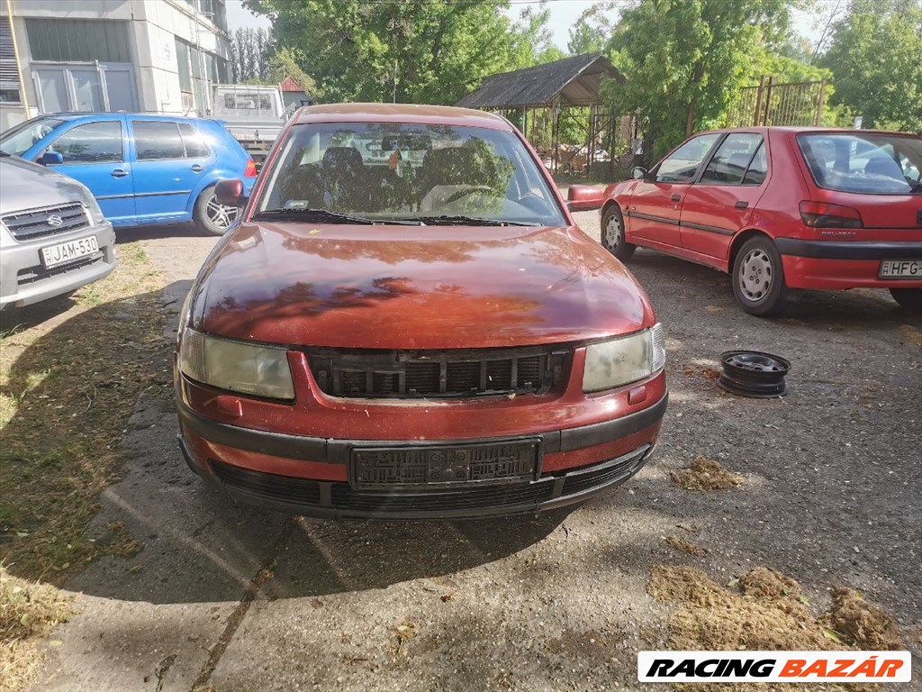 Volkswagen Passat B5 1.6 fényszóró  2. kép