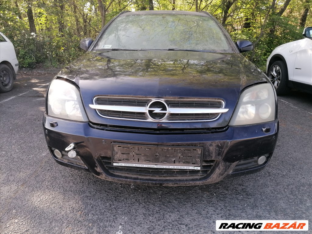 Opel Vectra C bontott alkatrészei 1. kép