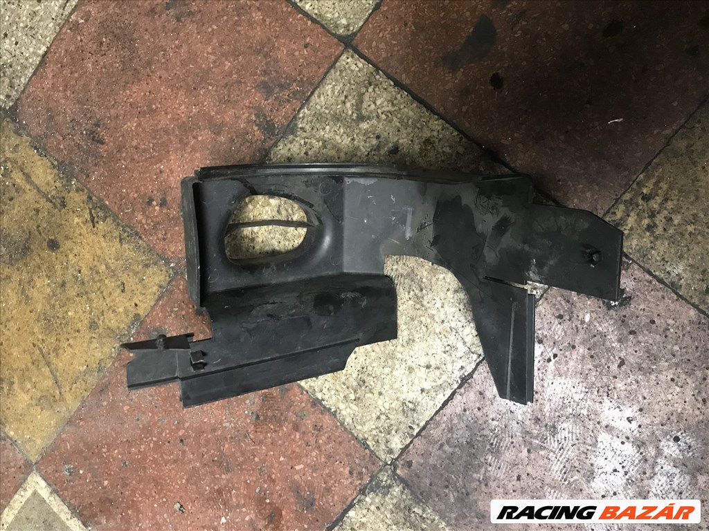 Seat León I 1M 1,8T - homlokfal burkolat 1ml805962 2. kép