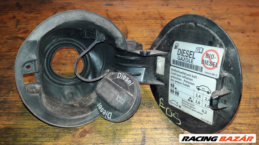 Volkswagen Eos Tankajtó  Tanksapka 1Q0 809 857 3. kép