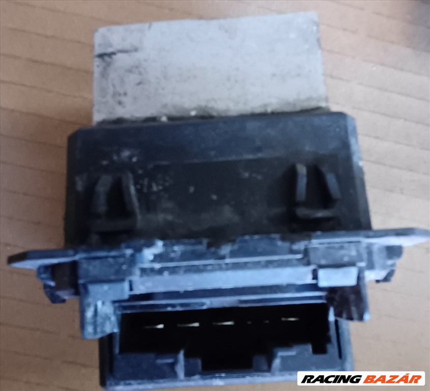 Renault Scénic III Fűtőmotor előtét ellenállás  2. kép