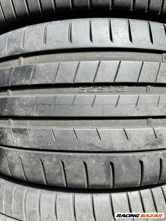 Kumho Ecsta 275/35 R20 6mm-es nyárigumi pár eladó 1. kép