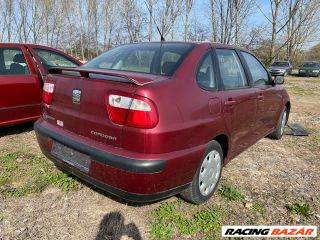 SEAT CORDOBA (6K2) Jobb hátsó Külső Kilincs