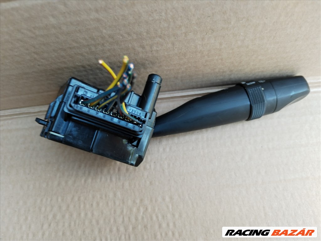 Suzuki Swift 2010-2017 jobb oldali bajuszkapcsoló  2. kép