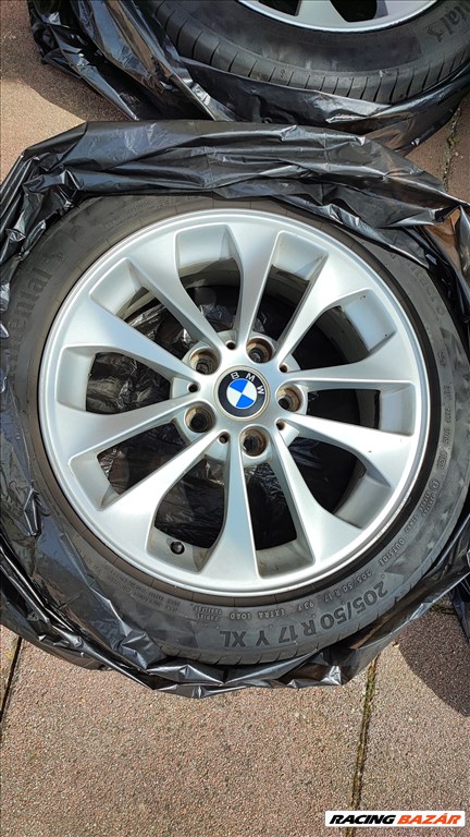 BMW E46 5x120 lyuk osztású 17" használt (BMW gyári felni) alufelni, rajta jó állapotú nyári gumi. 1. kép