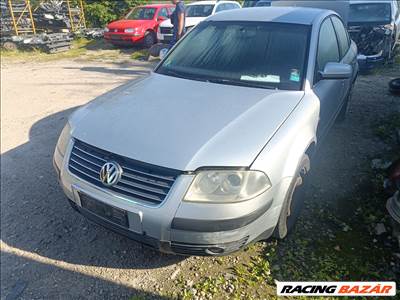 Volkswagen Passat B5 1.9 TDI gyári karosszéria elemek, LA7W színben eladók la7wb55 avb19tdi