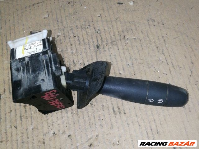 は DACIA LOGAN Jobb Kormánykapcsoló Ablaktörlő /111434/ 8200213173