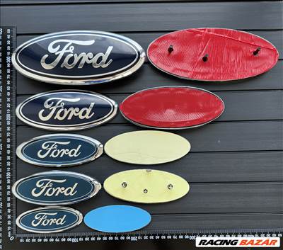 Új Ford Focus Fiesta Mondeo Transit Edge Smax S-Max CMAX Puma Embléma Jel Logo Felirat