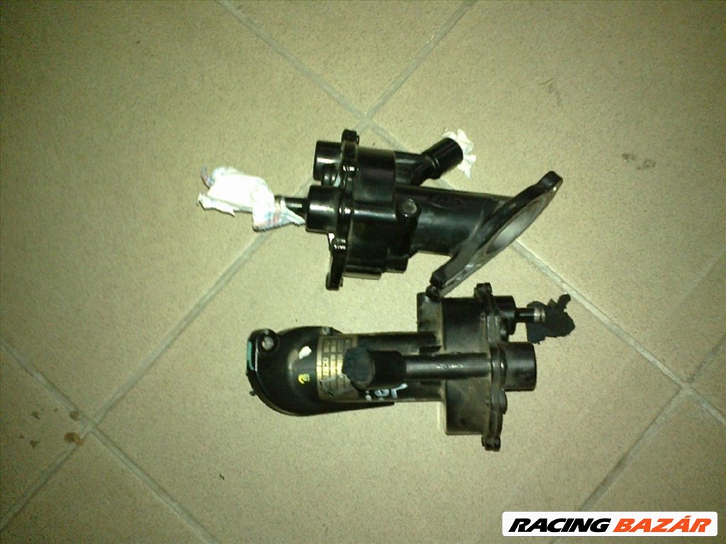 Ford Focus 1.8 TDDI-TDCI Mk1-Mk2 Mondeo Vákumpumpa Vákuumszivattyú 93bb2a451ad 1882889 1. kép