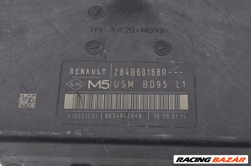 Renault Mégane III biztosítéktábla BSM modul 284b60168r 2. kép