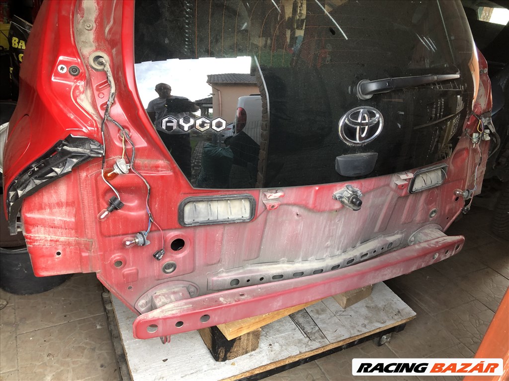 Toyota Aygo ll 2014-2022 hátfal,komplett hátulja 1. kép