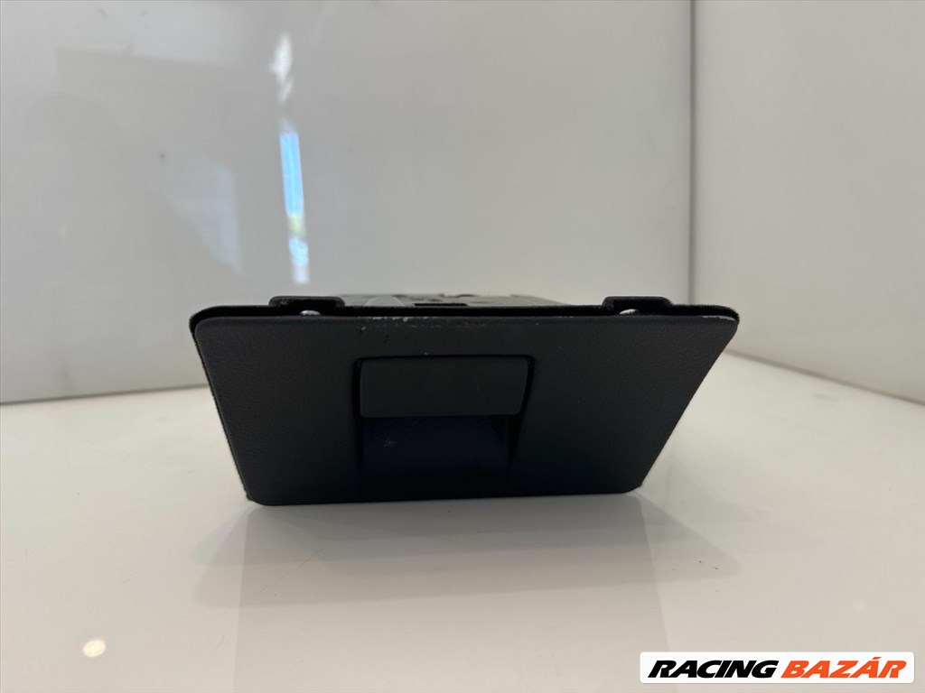 BMW F07 5GT 530 535 540 550 bal első tároló rekesz 9199128 4. kép
