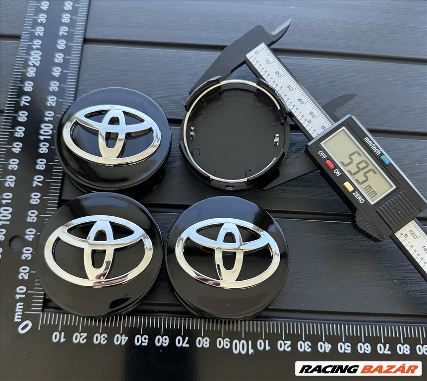 Új Toyota 62mm Felni Alufelni Közép Kupak Közép Felnikupak Felniközép Embléma 42603-12730 4260312730 1. kép