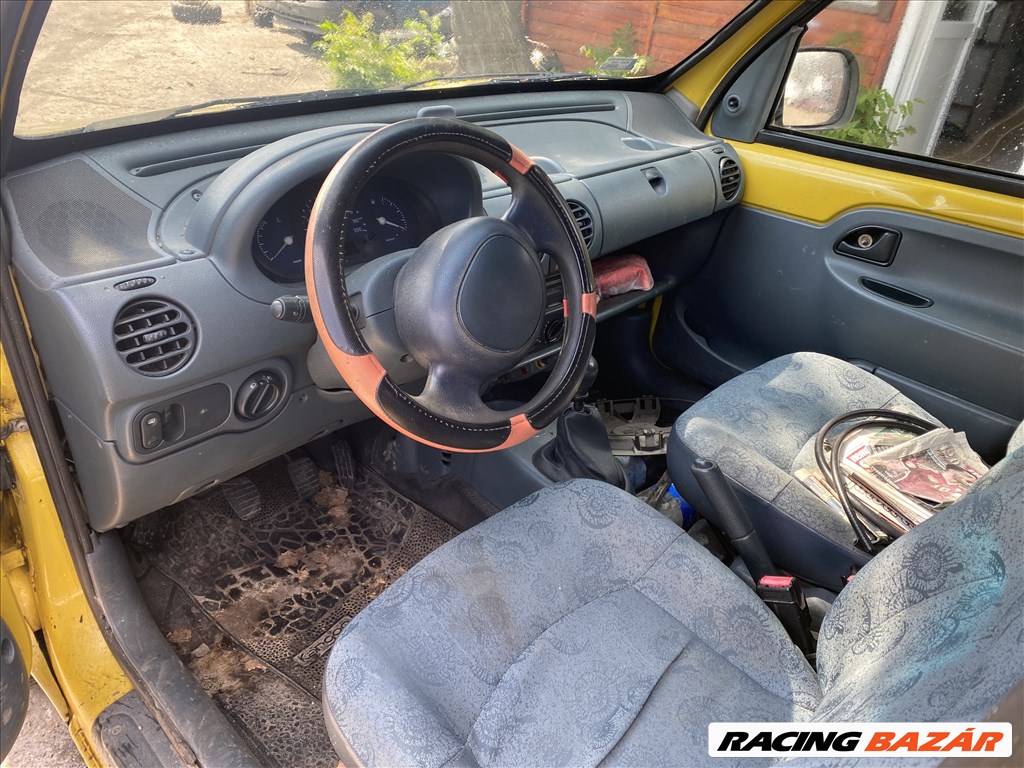 Renault Kangoo 1.9D bontott alkatrészei 3. kép