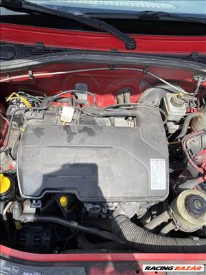 Dacia Sandero I 1.2 benzin bontott alkatrészei