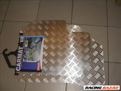 Suzuki Swift 2005-2010. alumínium autószőnyeg pár