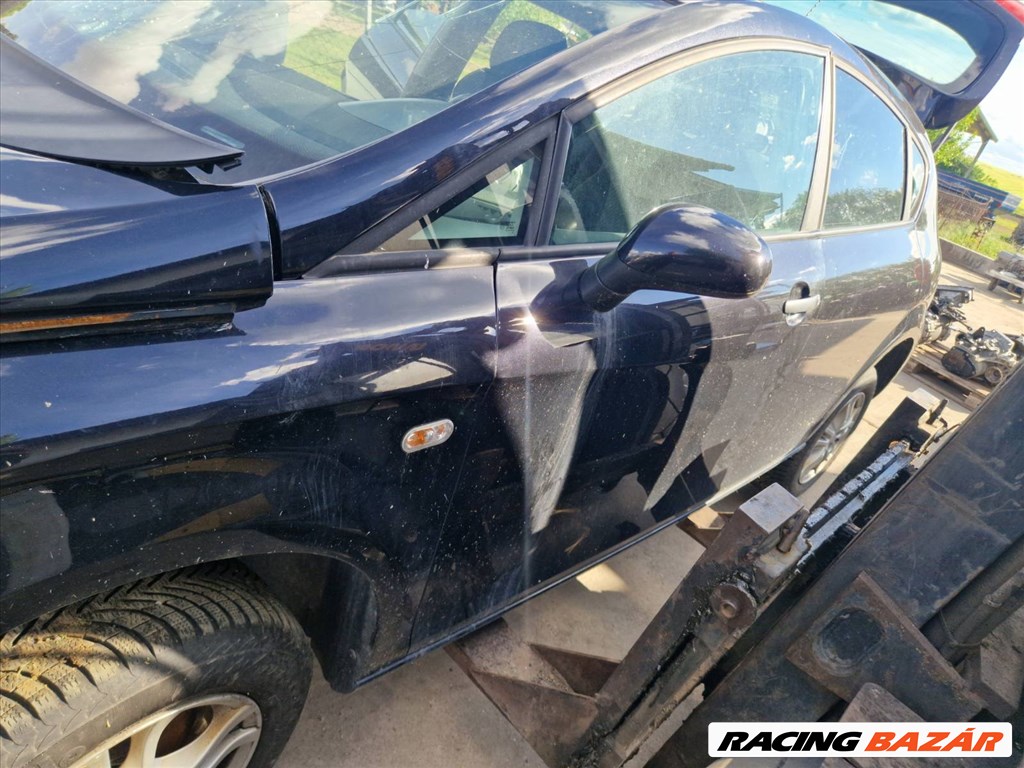 Seat León II bontott alkatrészei 2. kép