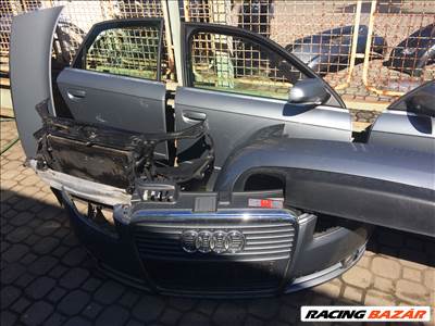 Audi A4 (B6/B7) AUDI A4 2004-2007 ajtó 