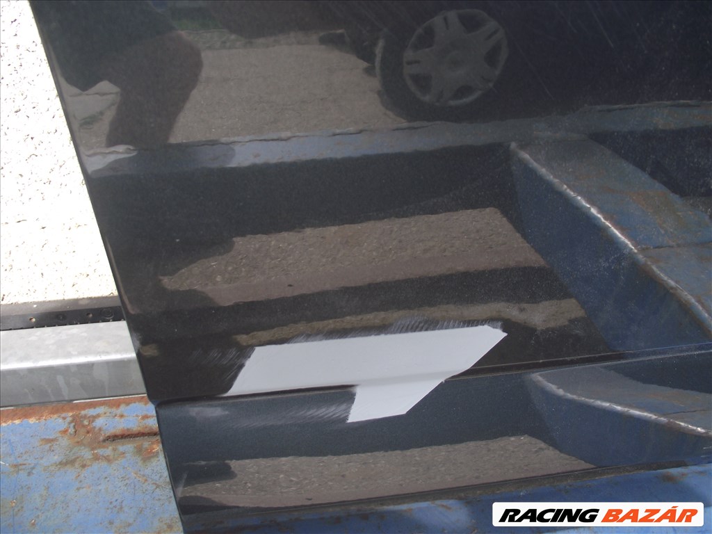 Skoda Octavia 3 jobb első ajtó 2013-2020 4. kép
