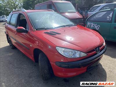 Peugeot 206 1.4i bontott alkatrészei