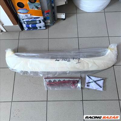 Rav4 tetőspoiler lámpával 1994-2000 3 ajtós modell