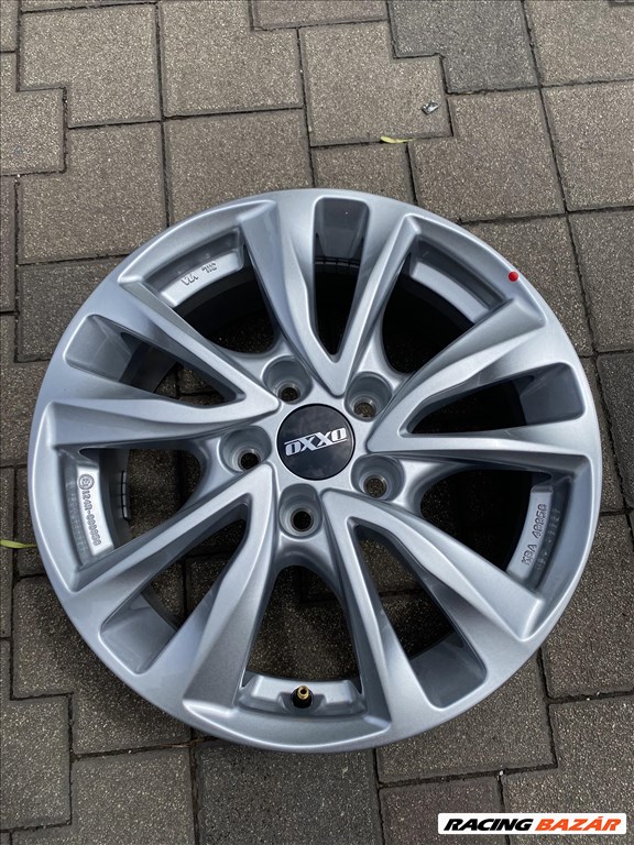  5x114.3 lyukosztású 6,5JJ 16" új Oxxo alufelni 1. kép