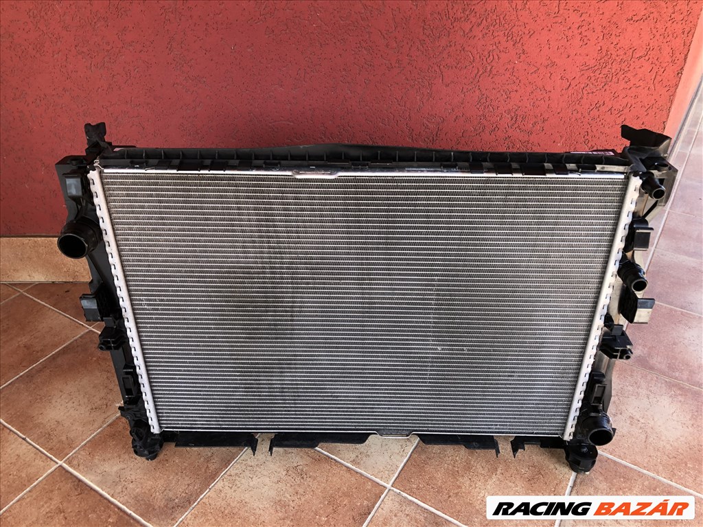 Mercedes w 205 C oszály hűtősor 13. kép