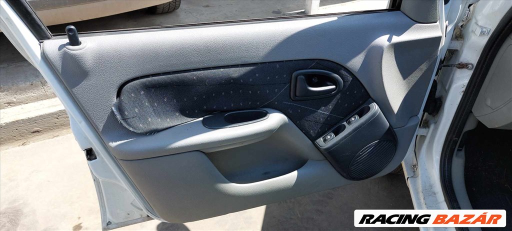 Renault Thalia I bontott alkatrészei (24/99) 11. kép