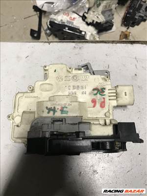 Volkswagen Passat B6 jobb hátsó ajtózár 3c4839016a