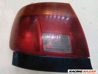 Audi A4 (B5 - 8D) Bal hátsó lámpa *107385*