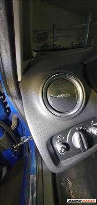 Ford Fiesta Mk6 szellőző