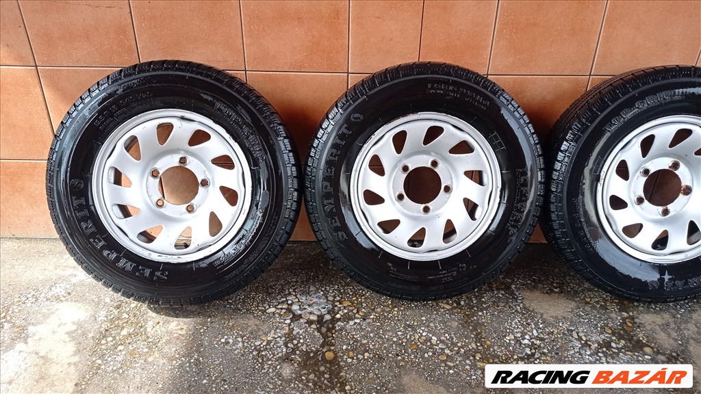 SUZUKI VITARA 15" LEMEZFELNI 5X139,7 NÈGYÈVSZAKOS 195/75R15 GUMIVAL OLCSÒN!!! 2. kép