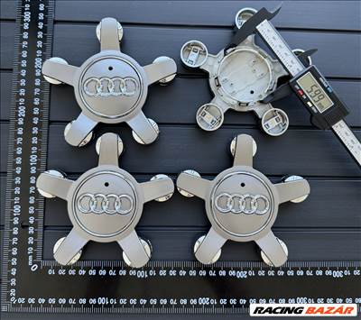 Új Audi 135mm 8R0601165 8R0601165N Felni Alufelni Közép Kupak Felniközép Felnikupak Embléma Jel