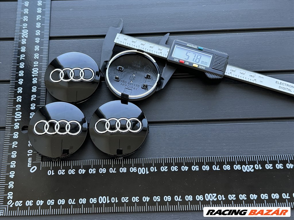 Új Audi 60mm 4B0601170 Felni Alufelni Közép Kupak Felniközép Felnikupak Embléma Porvédő Sapka 1. kép