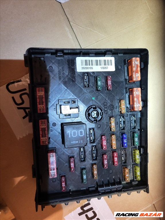 Volkswagen Passat B6 Biztosítéktábla  3c0937125 3. kép