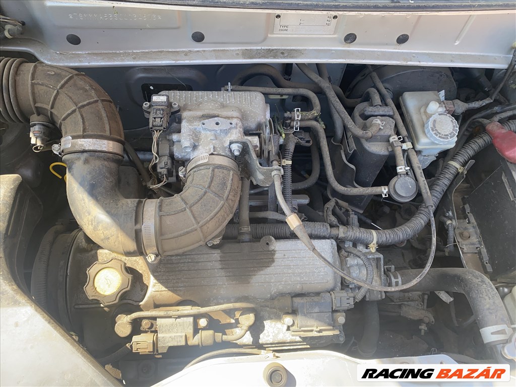 Suzuki Wagon R+ 1.3i bontott alkatrészei 4. kép