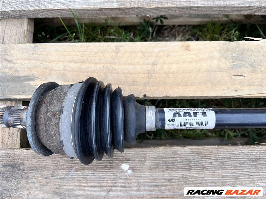 Opel Astra J 1.4i A14XER A14XEL jobb első téltengely 13335141 2. kép