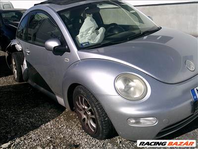 Volkswagen New Beetle 2001-es alkatrészek eladó*