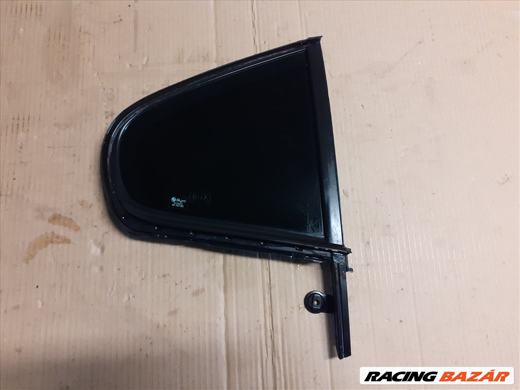 Volvo S60 Jobb hátsó ajtó háromszög üveg  1. kép
